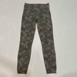 Spanx Camo Print Shaping Leggings Size Small Petite S/P